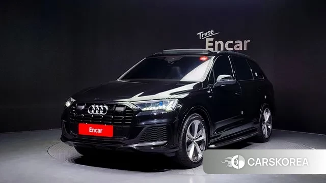 Audi Q7 (4M) 2022 Черный из Кореи