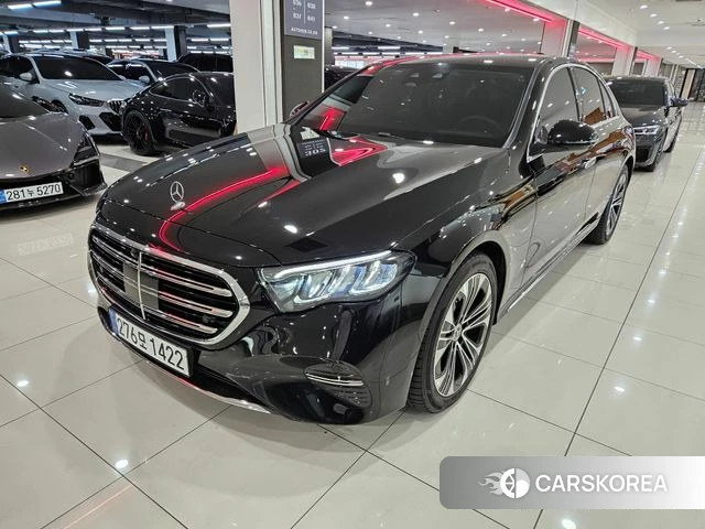Mercedes-Benz E-Class W214 2024 Черный из Кореи