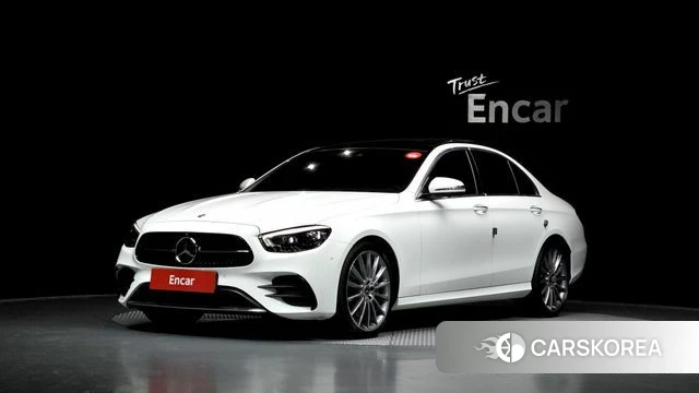 Mercedes-Benz E-Class W213 2022 Белый из Кореи