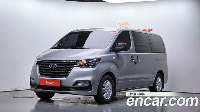 Hyundai The New Grand Starex 2019 Серебристо-серый из Кореи