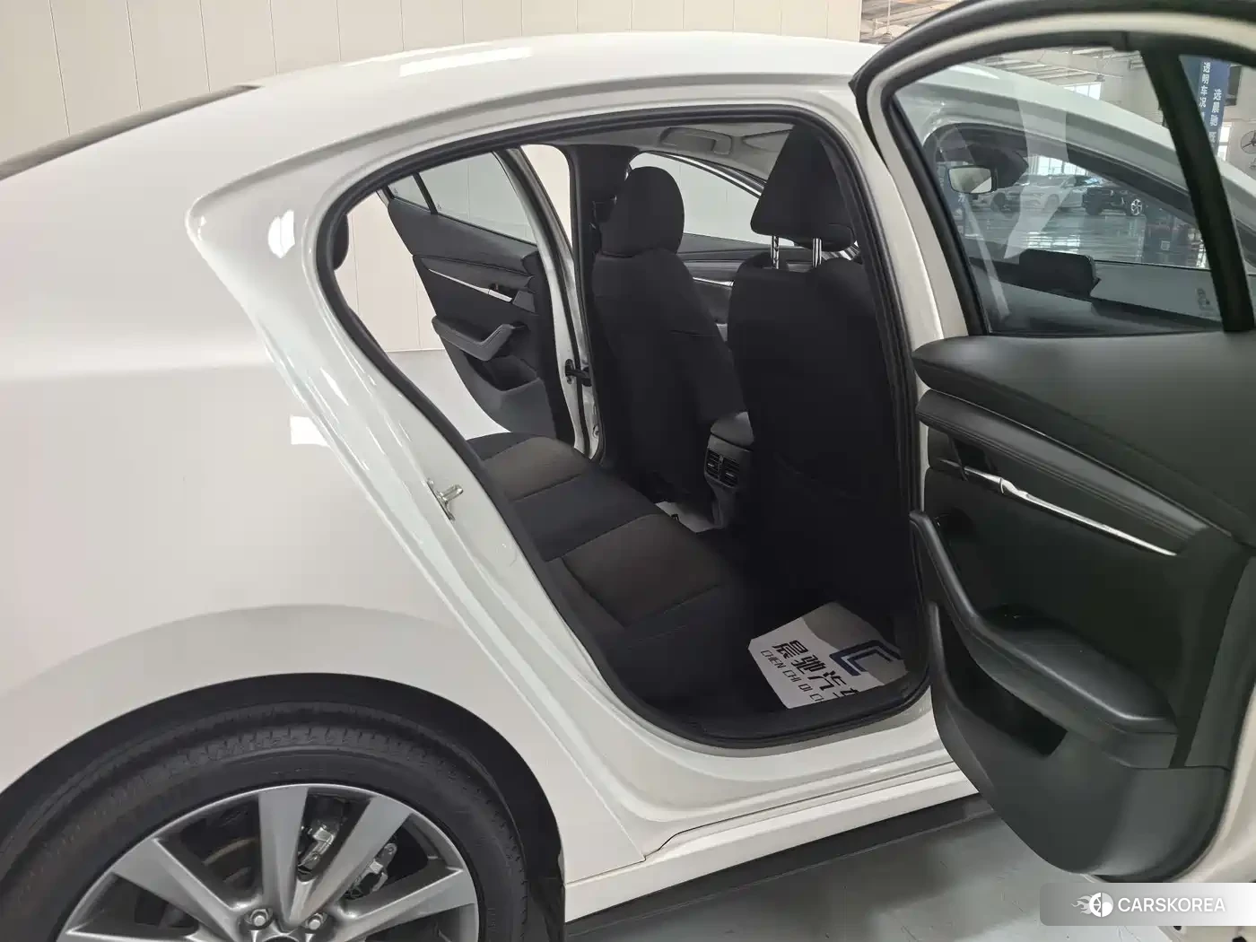 Mazda 3 2026 Белый из Китая