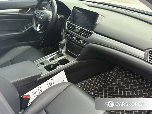 Honda Accord 2022 Белый из Китая