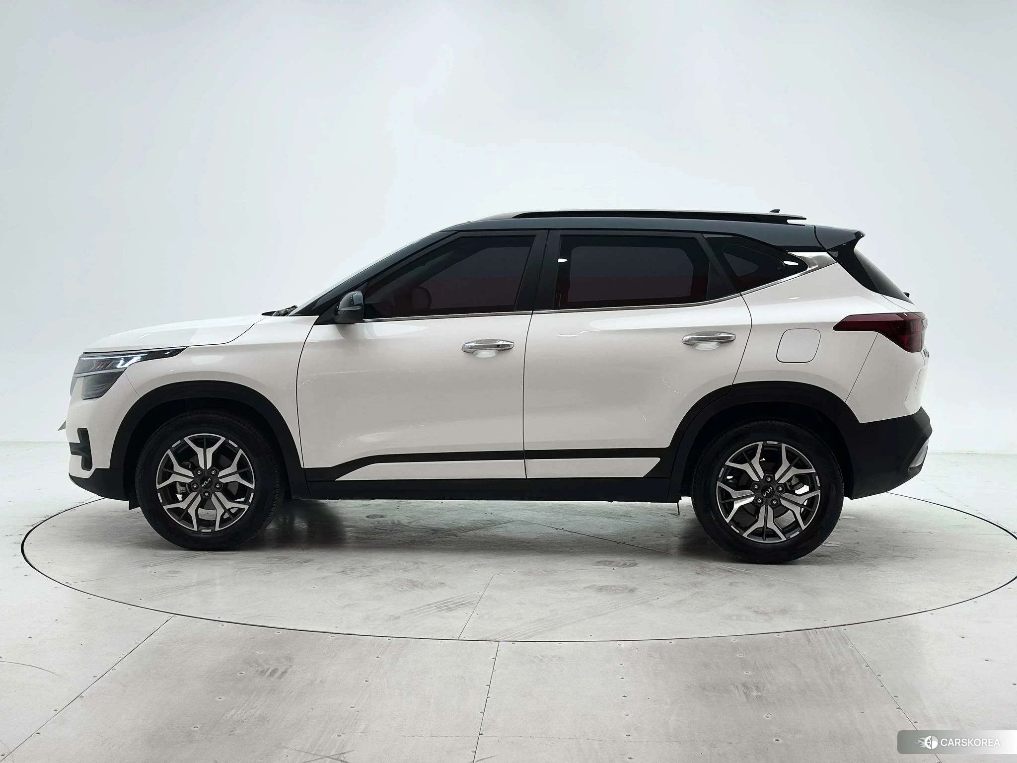 Kia Proud run 2021 Белый из Китая