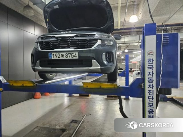 Kia The New Seltos 2023 Серый из Кореи
