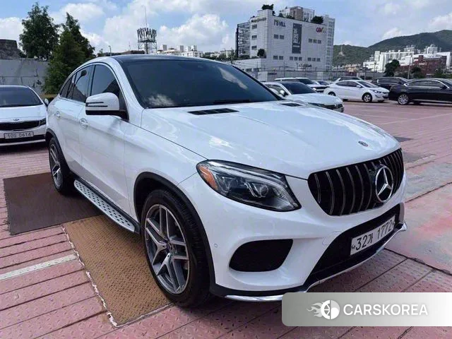 Mercedes-Benz GLE - Class W166 2018 Белый из Кореи