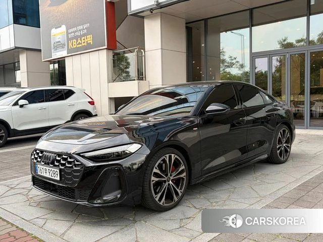Audi A5 (B10) 2025 Черный из Кореи
