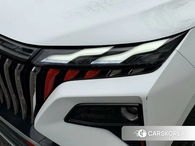 Dongfeng Fengshen Haoji 2024 Белый из Китая