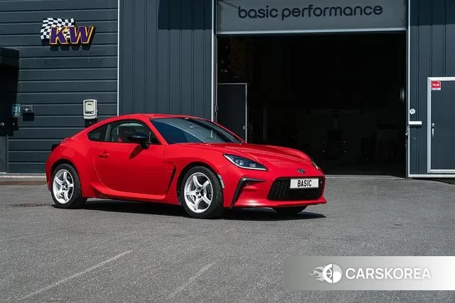 Toyota GR86 2024 Красный из Кореи