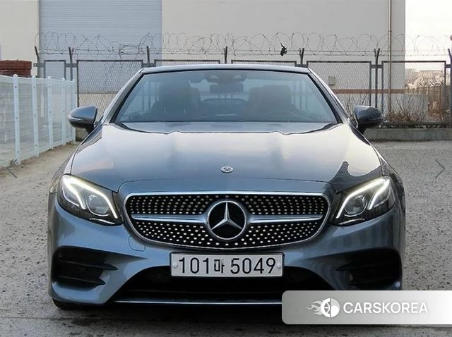 Mercedes-Benz E-Class W213 2019 Серый из Кореи