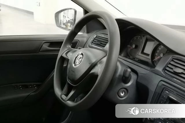 Volkswagen Santana 2023 Белый из Китая