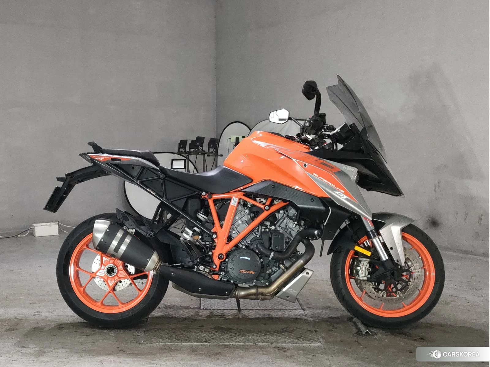 KTM 1290 SUPER DUKE GT 2018 из Японии, фото 2
