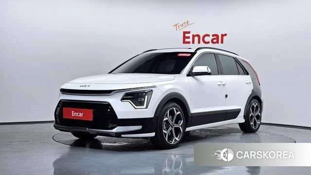 Kia Di Ol Nu Niro 2022 Белый из Кореи