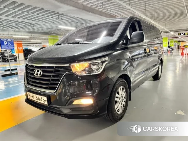 Hyundai The New Grand Starex 2019 Черный из Кореи