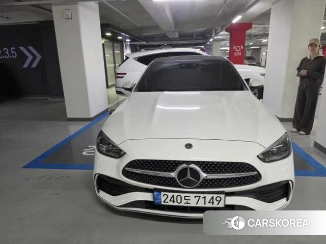 Mercedes-Benz C-Class W206 2022 Белый из Кореи