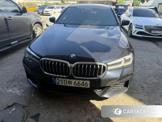 BMW 5 Series (G30) 2022 Черный из Кореи