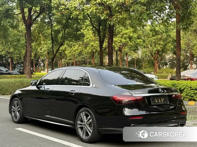 Mercedes-Benz E-class 2021 Черный из Китая
