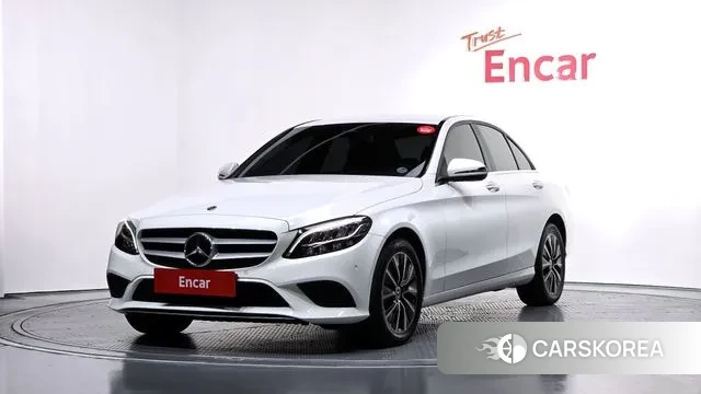 Mercedes-Benz C-Class W205 2020 Белый из Кореи