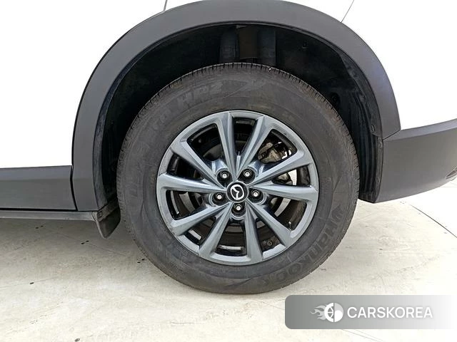 Mazda CX-4 2023 Белый из Китая