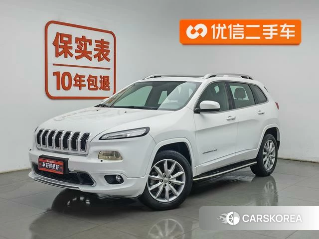 Jeep Free light 2018 Белый из Китая