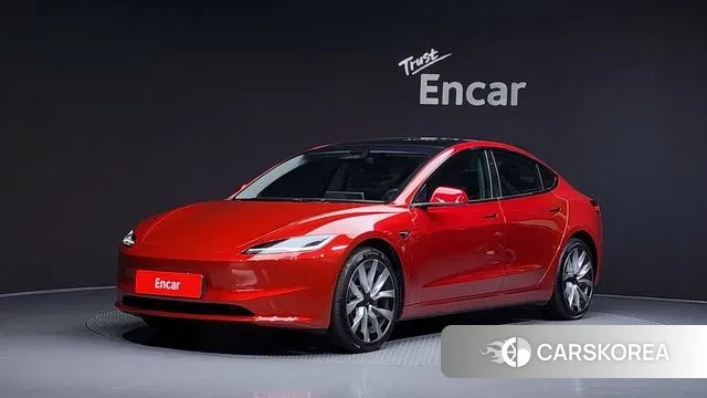 Tesla Model 3 2024 Красный из Кореи