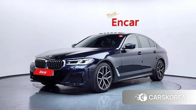 BMW 5 Series (G30) 2022 Черный из Кореи