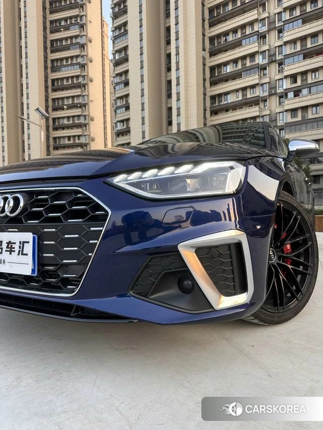 Audi S4 2022 Синий из Китая