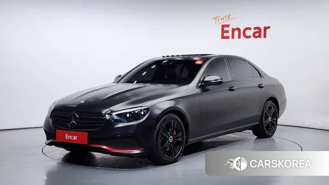 Mercedes-Benz E-Class W213 2022 Черный из Кореи