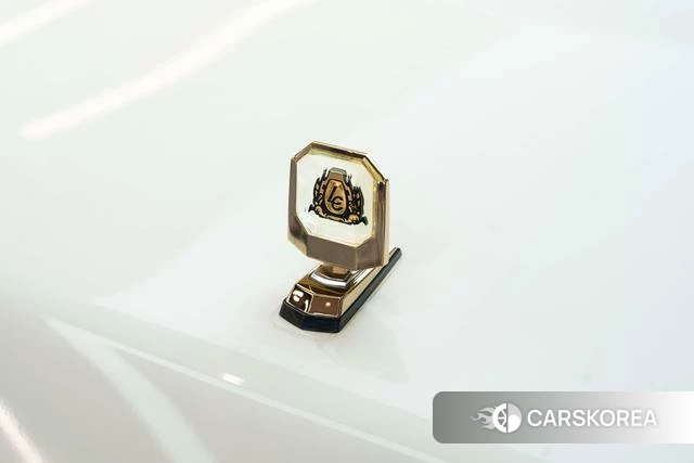 Toyota Land Cruiser (imported) 2024 Белый из Китая