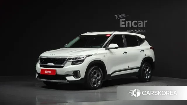 Kia Seltos 2022 Белый из Кореи