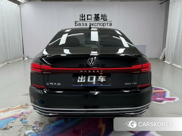 Volkswagen Passat 2023 Черный из Китая