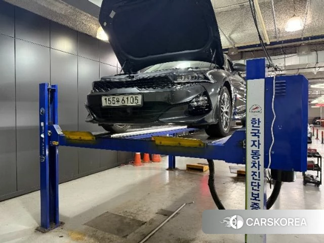 Kia K5 3rd generation 2021 Серый из Кореи