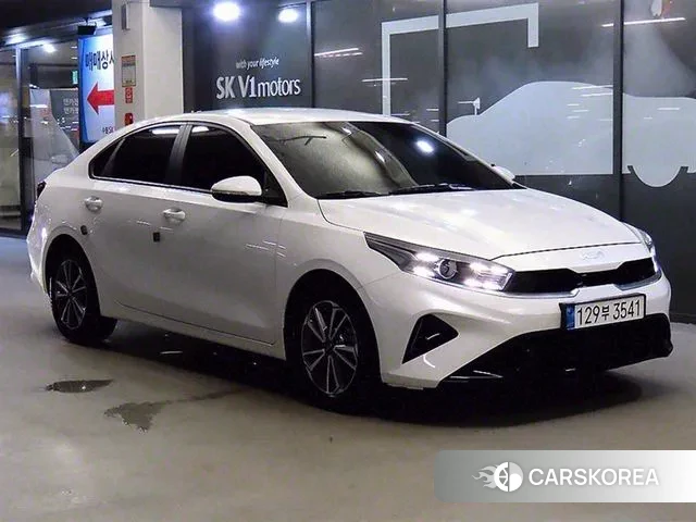 Kia The New K3 2nd generation 2022 Белый из Кореи