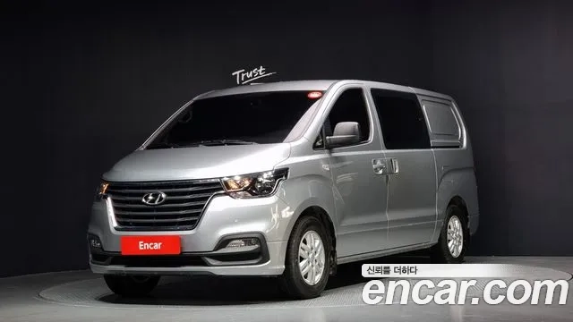 Hyundai The New Grand Starex 2019 Серебристо-серый из Кореи