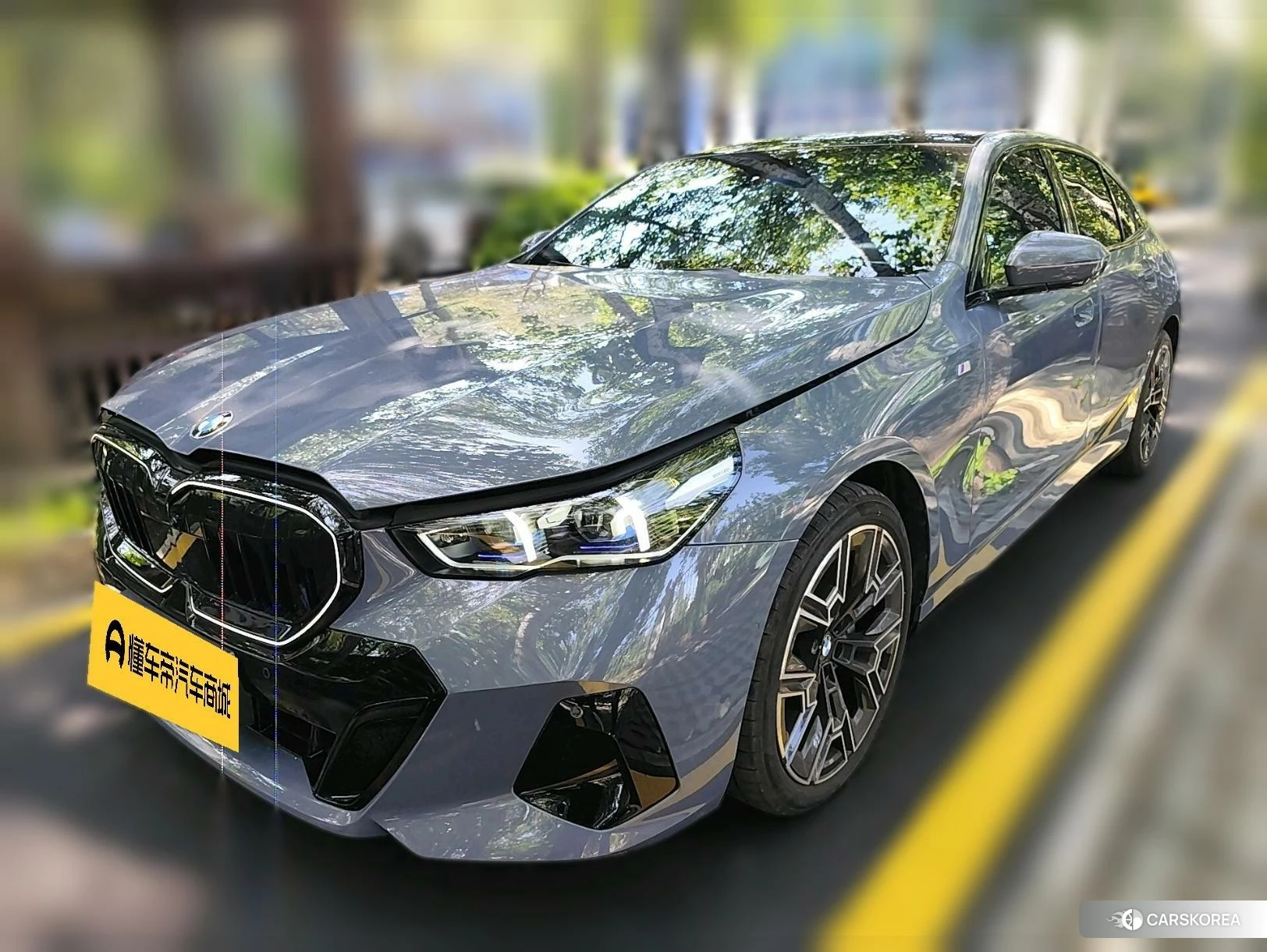 BMW 5 series 2024 Синий из Китая