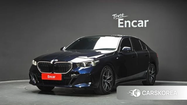 BMW 5 Series (G60) 2026 Черный из Кореи