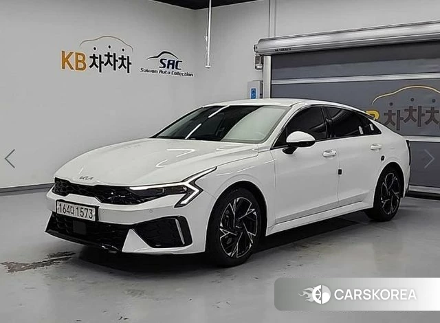 Kia The New K5 3rd generation 2024 Белый из Кореи
