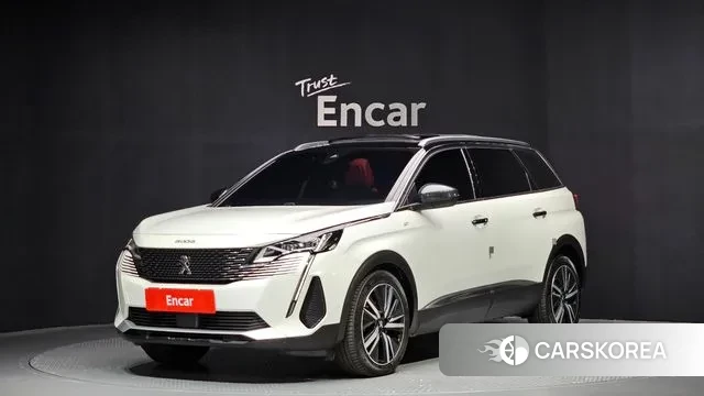 Peugeot 5008 second generation 2024 Белый из Кореи