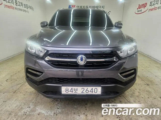 Ssangyong Rexton Sports 2020 Серебристо-серый из Кореи