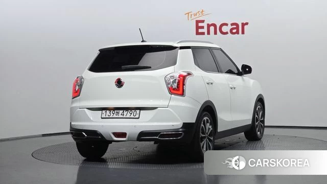 Ssangyong Tivoli Armor 2019 Белый из Кореи