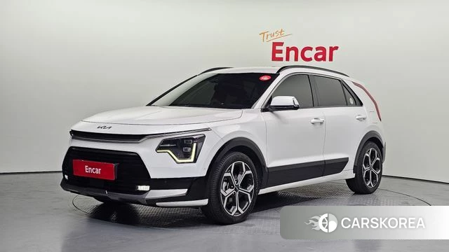 Kia Di Ol Nu Niro 2022 Белый из Кореи