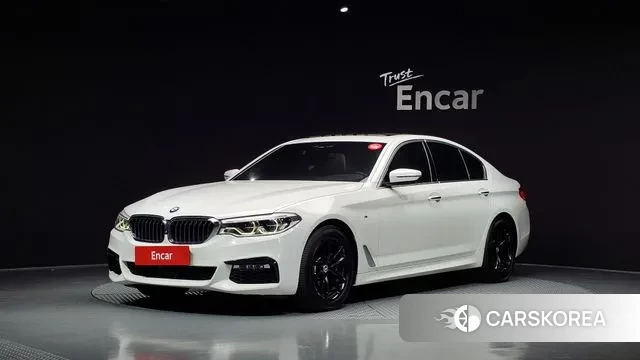 BMW 5 Series (G30) 2018 Белый из Кореи