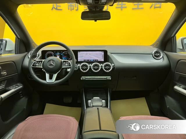 Mercedes-Benz GLA 2022 Белый из Китая