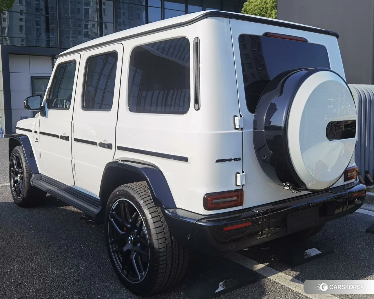 Mercedes-Benz G-class AMG 2024 Белый из Китая