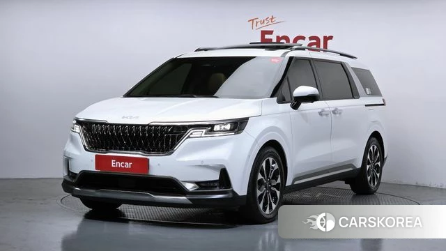Kia Carnival 4th generation 2023 Белый из Кореи