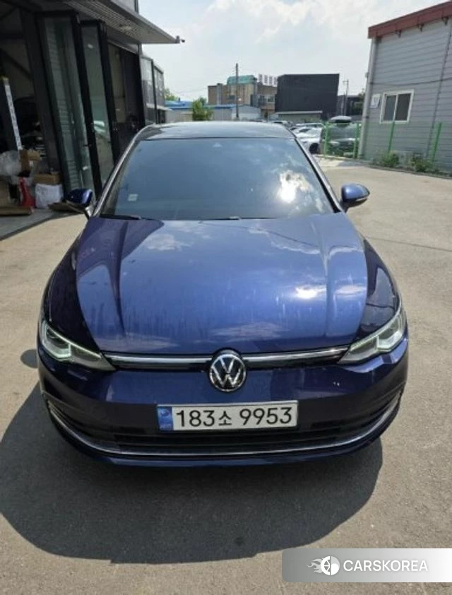 Volkswagen Golf 8th Generation 2022 Синий из Кореи