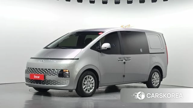 Hyundai Staria 2023 Серебристо-серый из Кореи