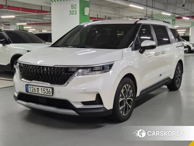 Kia Carnival 4th generation 2022 Белый из Кореи