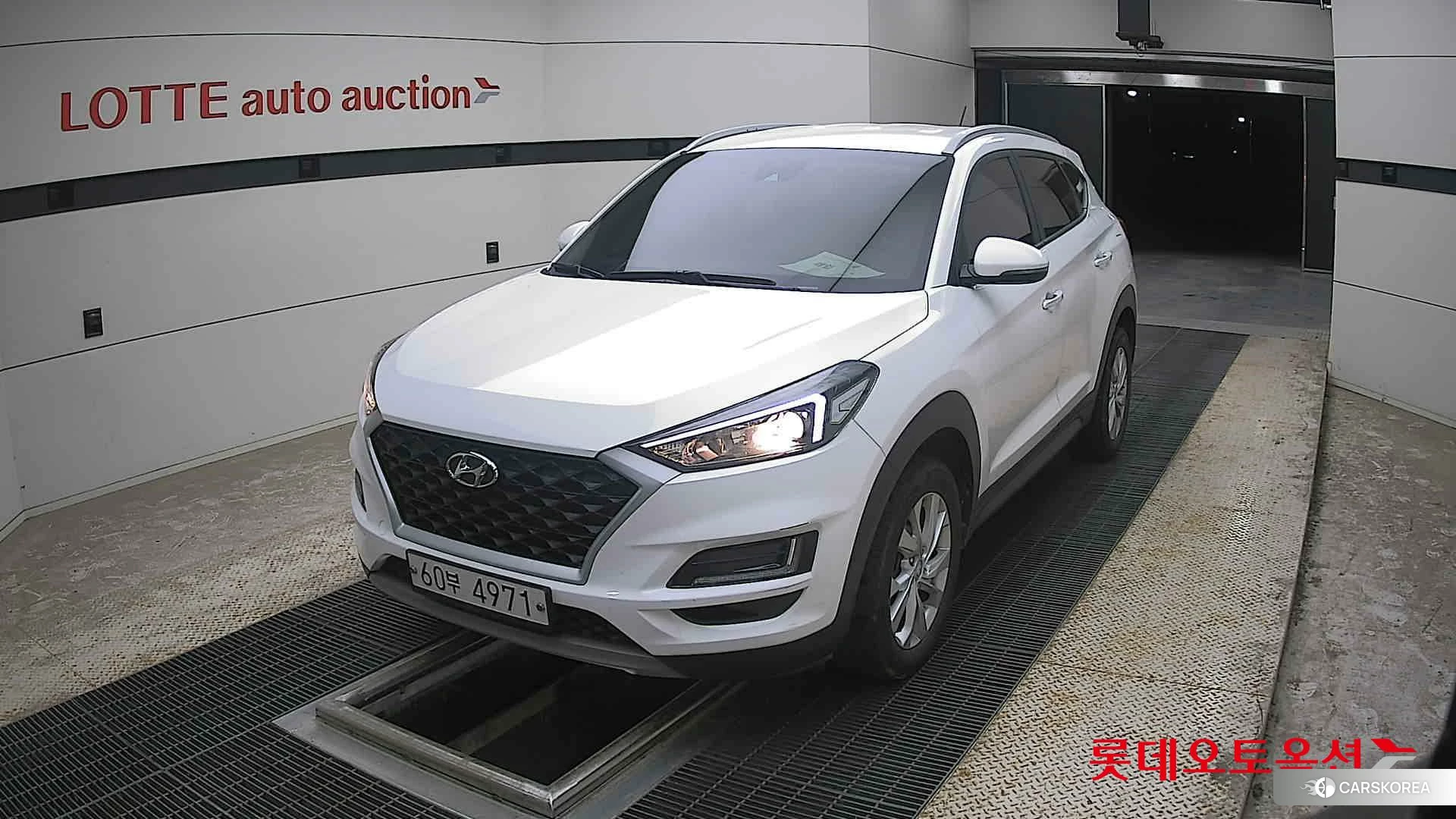 Hyundai Tucson 2019 Белый из Кореи