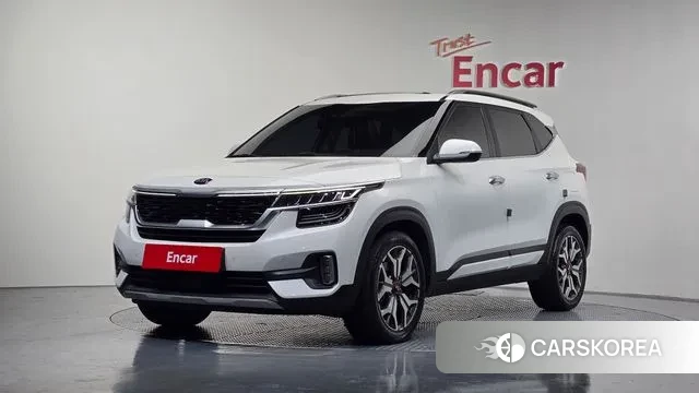 Kia Seltos 2020 Белый из Кореи