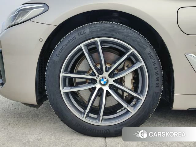 BMW 5 series PHEV 2021 Шампань из Китая